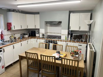 Kitchen / Diner