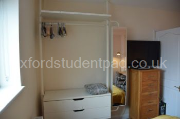 Standard Room - Wardrobe